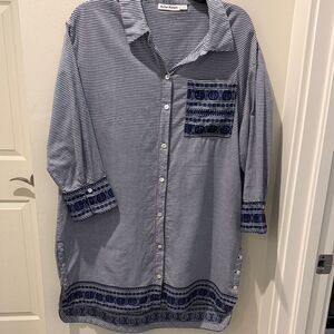 Roller Rabbit Navy and White Striped Embroidered Tunic size medium